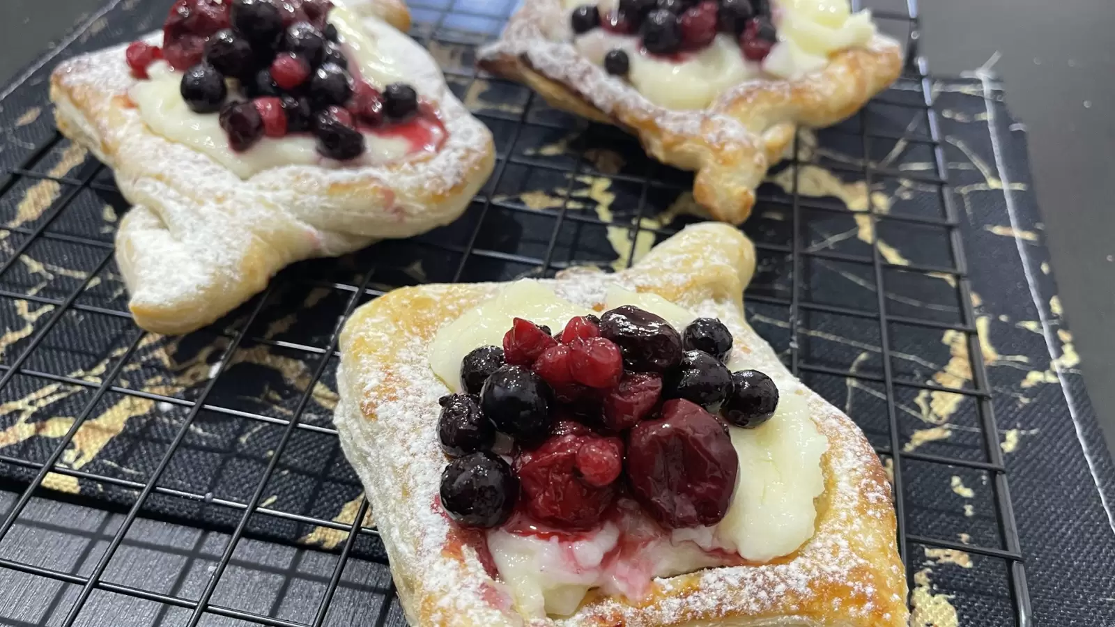Danish pastry dish on a cooling rack