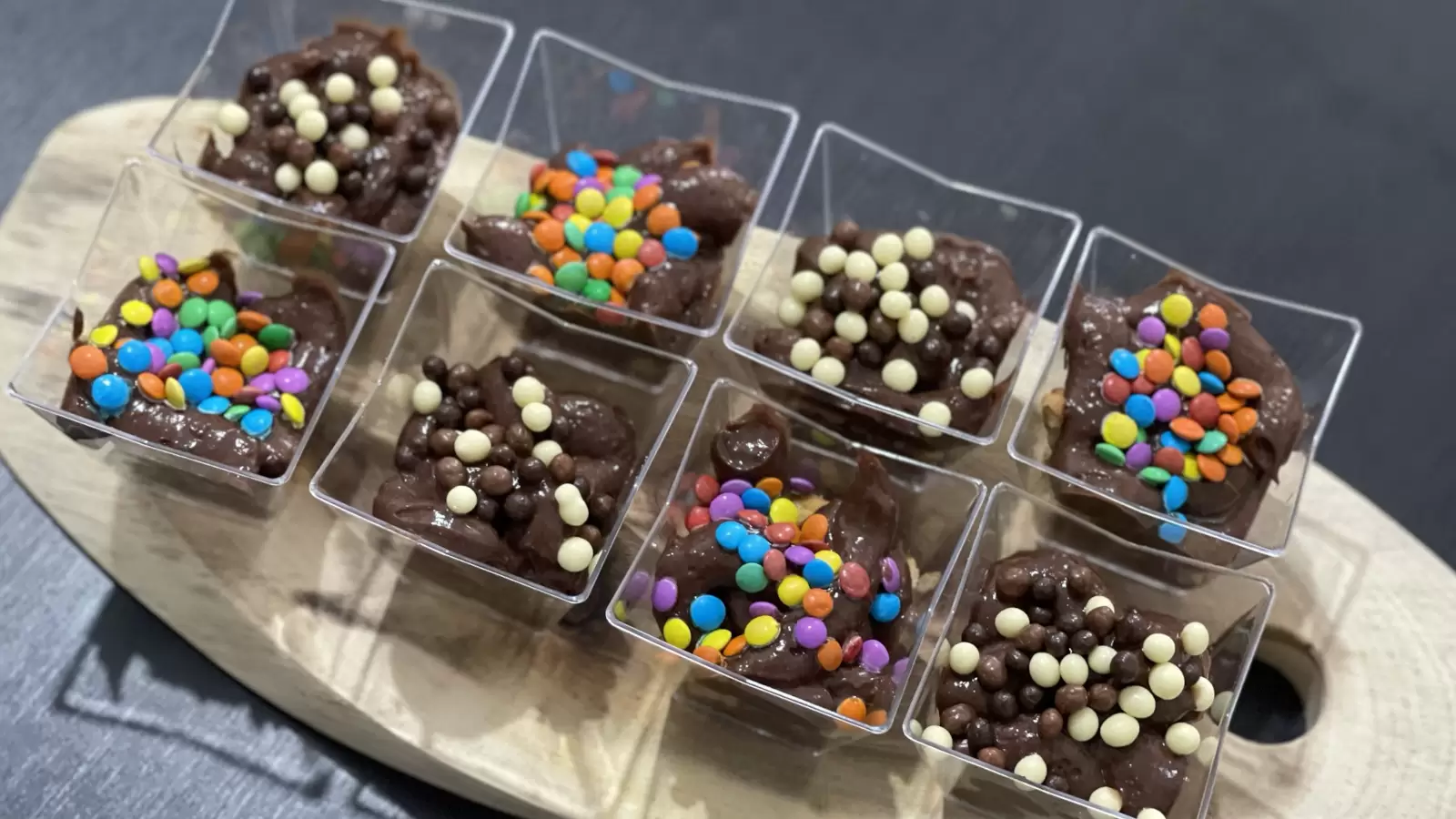 Oreo Pudding Cups Recipe on a Wooden Tray