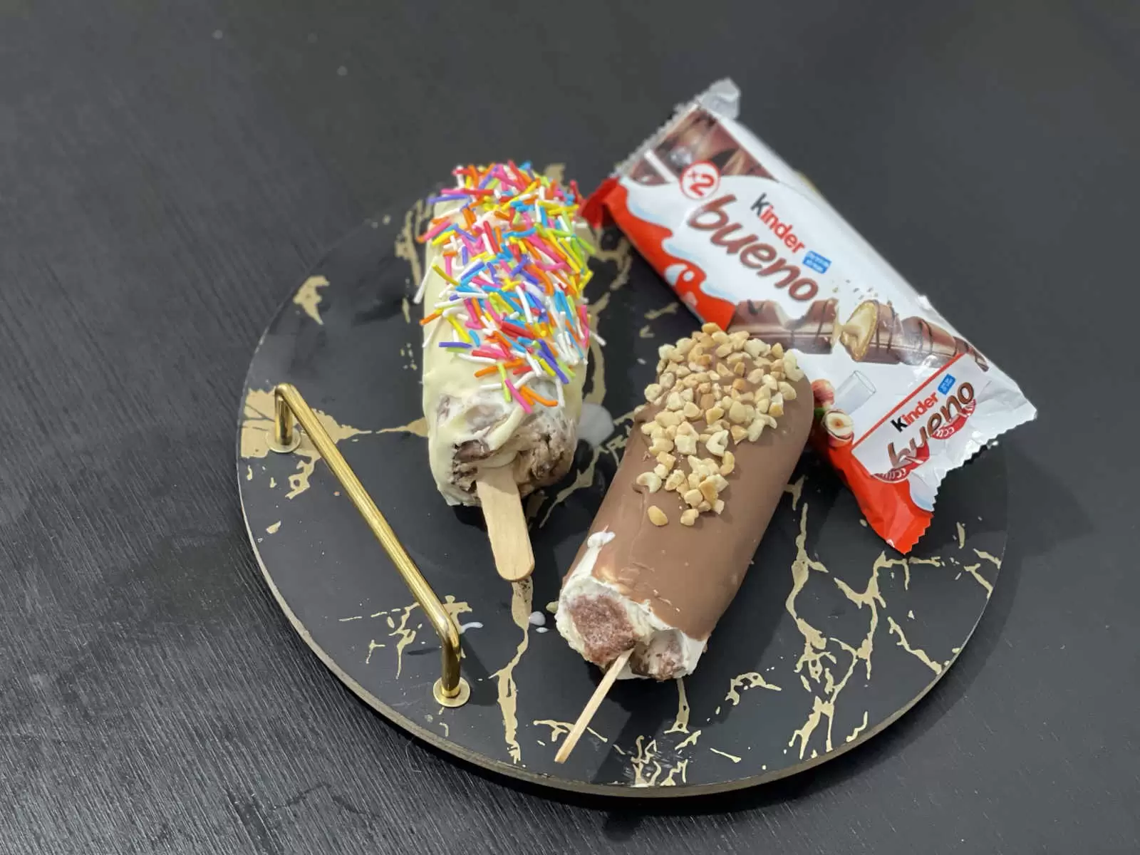 Tasty kinder bueno ice cream